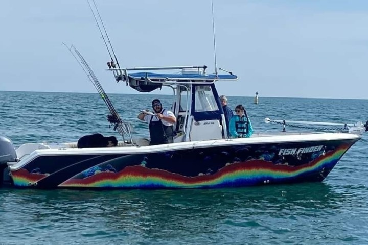 a small boat in a body of water