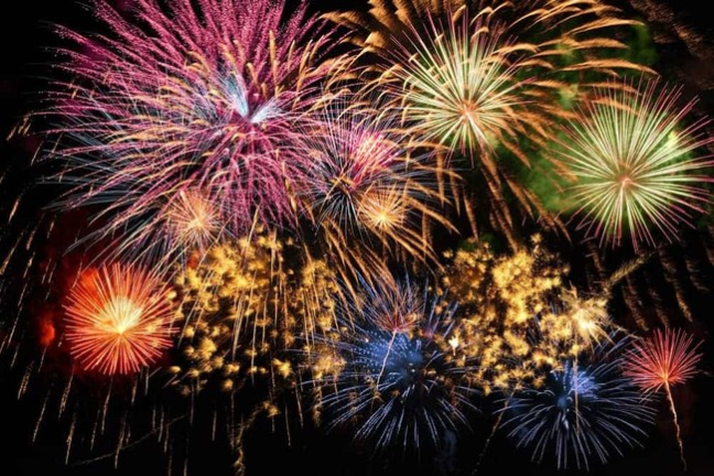 a group of fireworks in the sky